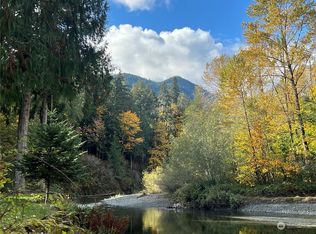 780 Mountain Trail Rd, Brinnon, WA 98320