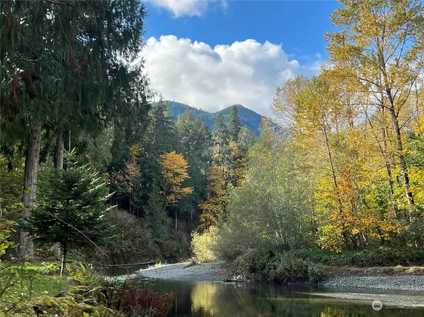 780 Mountain Trail Road, Brinnon, WA 98320