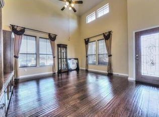 1133 Twin Estates Dr, Kyle, TX 78640