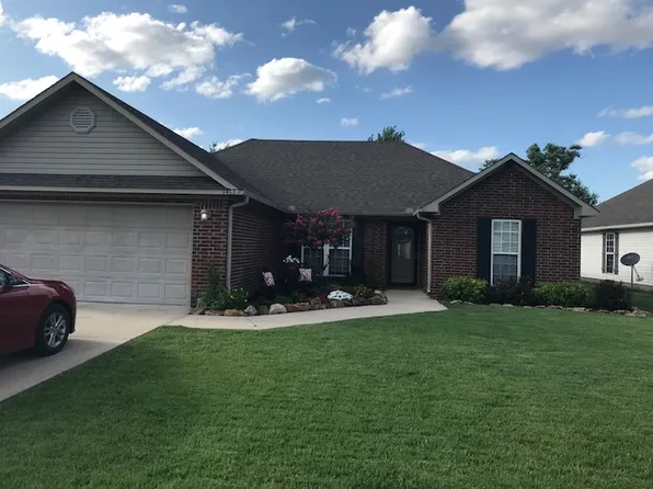 1413 Hemingway Cir, Jonesboro, AR 72405