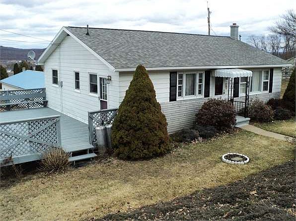 1st image of 66 1st Ave