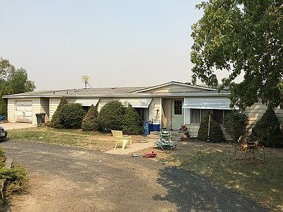 1st image of 200 W 8th Ave