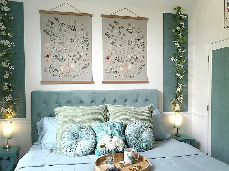 TEAL FEELS