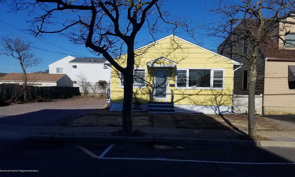2nd image of 206 Fremont Ave