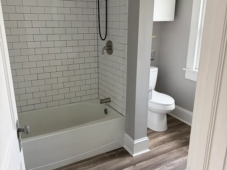 538 York St — Photo 13