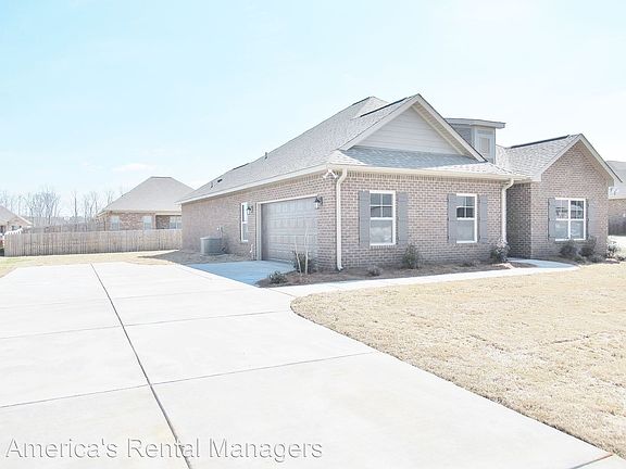 3rd image of 123 Birch Falls Dr