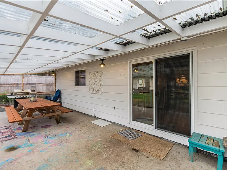 6935 SW Taylors Ferry Rd — Photo 38