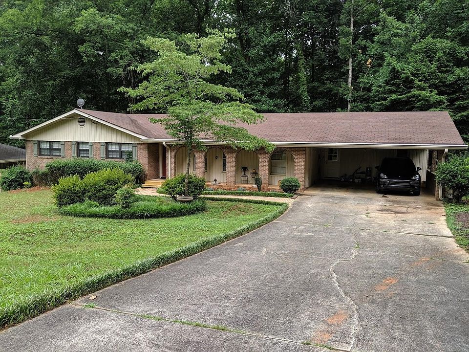1st image of 3900 Menlo Dr