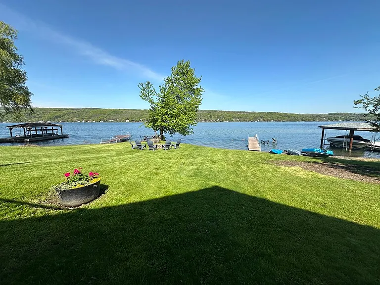 622 E Lake Rd — Photo 3