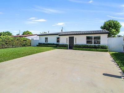 18361 NE 20th Pl, North Miami Beach, FL, 33179