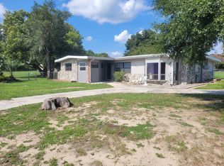 7140 Andre Dr, Zephyrhills, FL 33541