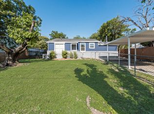 1822 Roberts Cut Off Rd, Fort Worth, TX 76114