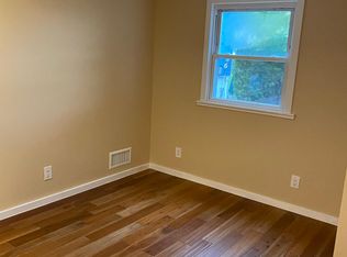 909 Old Post Rd, Mamaroneck, NY 10543