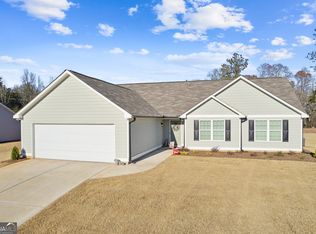 103 Joseph Ln, Hartwell, GA 30643