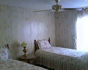 4th image of 244 Palm Cove Dr