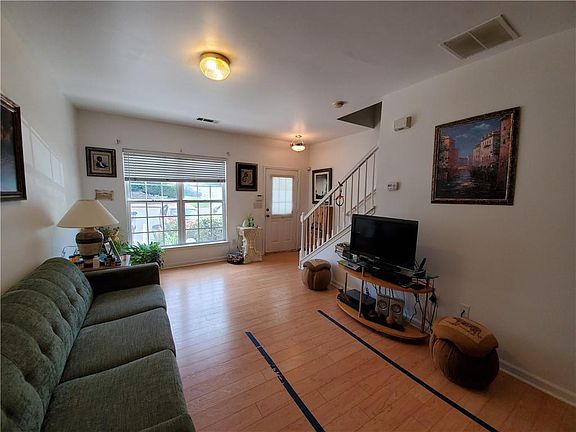 3rd image of 3314 Hidden Cove Cir #703