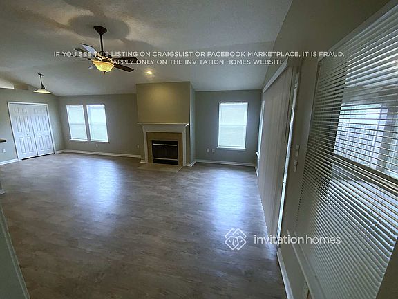 4th image of 13463 Devan Lee Dr E