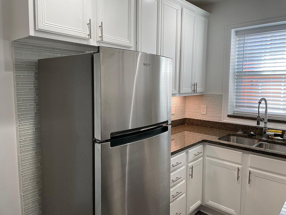 1st image of 8054 Davis Dr #1S