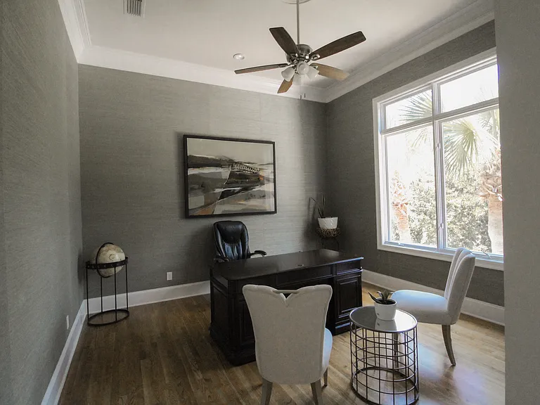 2940 Pine Valley Dr — Photo 3
