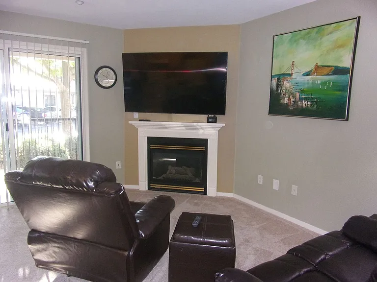 2001 Eastwood Dr #62 — Photo 5