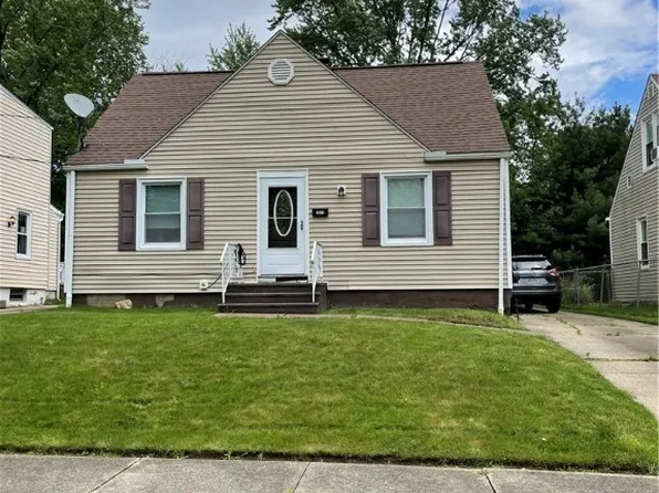 1641 Redwood Ave, Akron, OH 44301