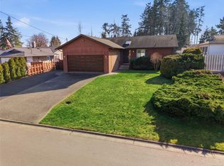 792 Daffodil Dr, Parksville, BC V9P 1E3