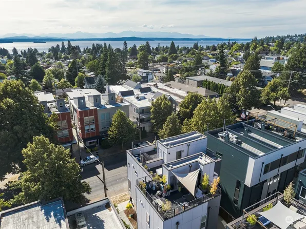 6024 California Avenue SW #C, Seattle, WA 98136