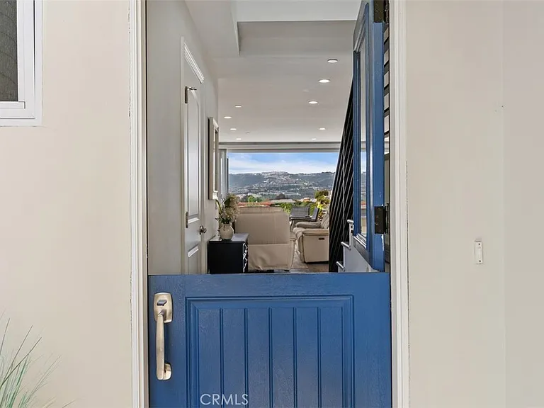 24065 Windward Dr — Photo 3
