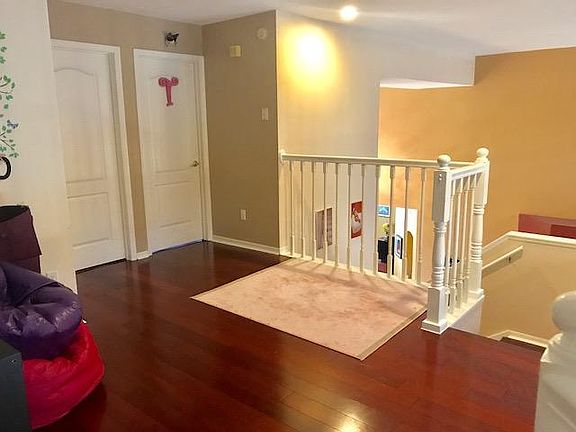 2nd floor Bonus room area and viewing deck.