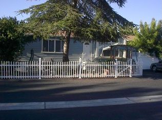 49 Walnut Cir, Rohnert Park, CA 94928