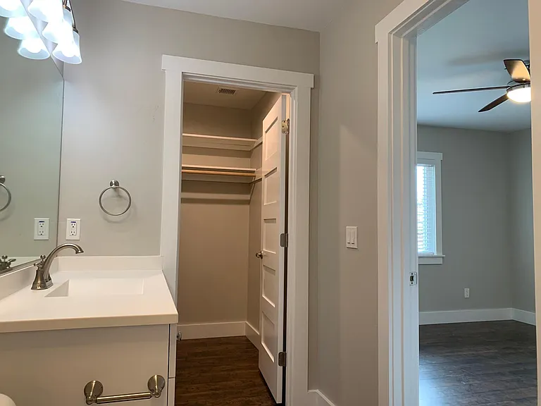 429 S Granite St E #B — Photo 13