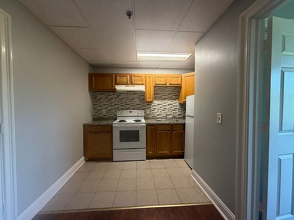 2nd image of 59 Plaza Ave #12
