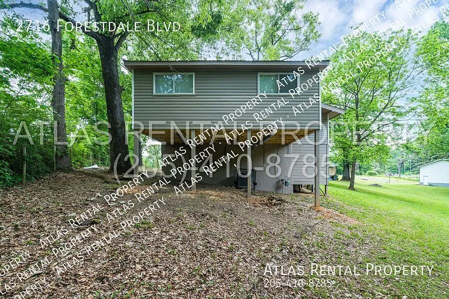 Move-In Ready! Renovated 3-Bedroom, 2-Bath Home — Photo 2