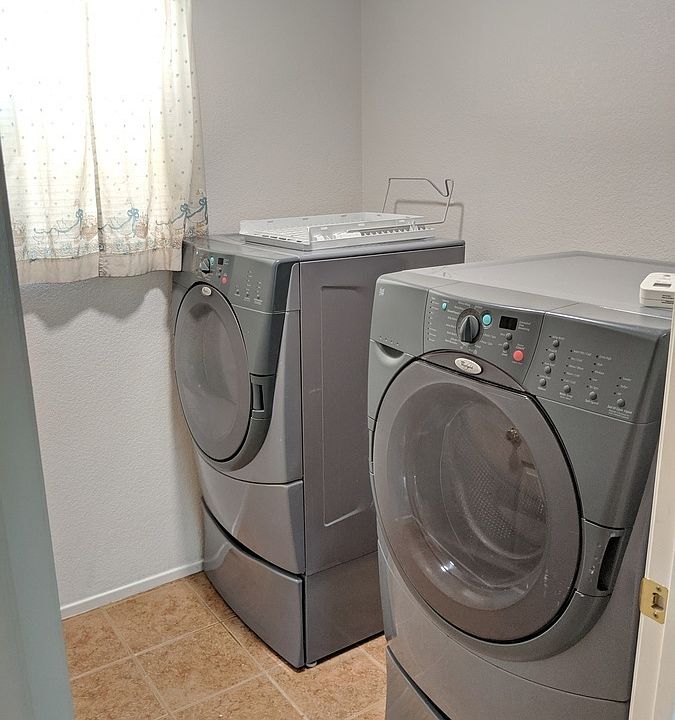 2nd image of 29463 Shannon Ct