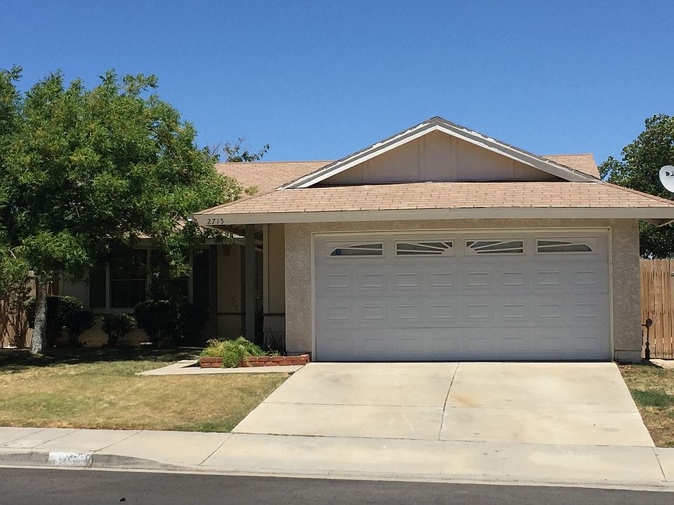 1st image of 2715 Tumbleweed Dr