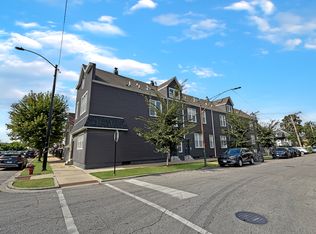 3300 W Pershing Rd #G, Chicago, IL 60632