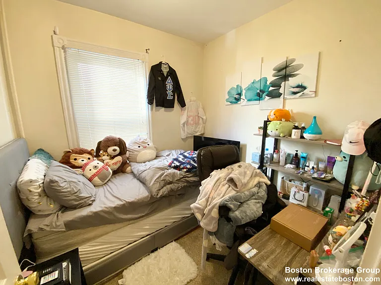 72 Calumet St #1 — Photo 5