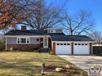 209 Cherokee Ave, Hiawatha, KS, 66434