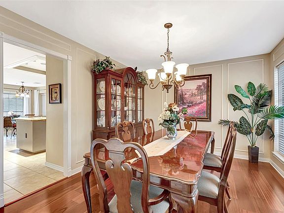 5th image of 2206 Pebble Beach Dr