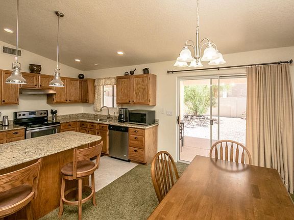 5th image of 3850 Blackfoot Dr