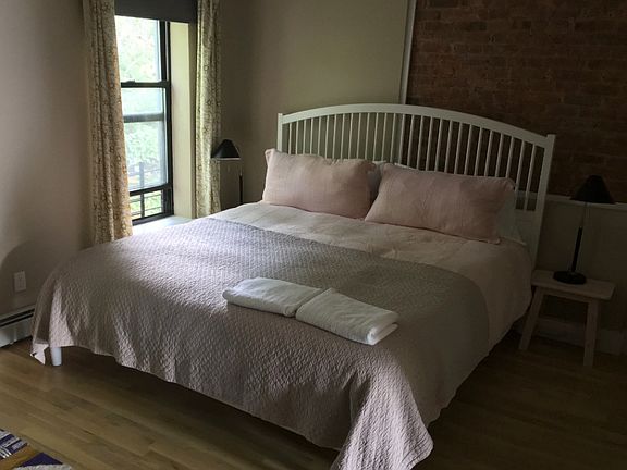 5th image of 313 Quincy St #2