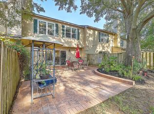 2067 Emerald Ter, Mount Pleasant, SC 29464