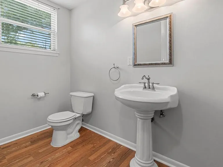 Upstairs Bathroom
