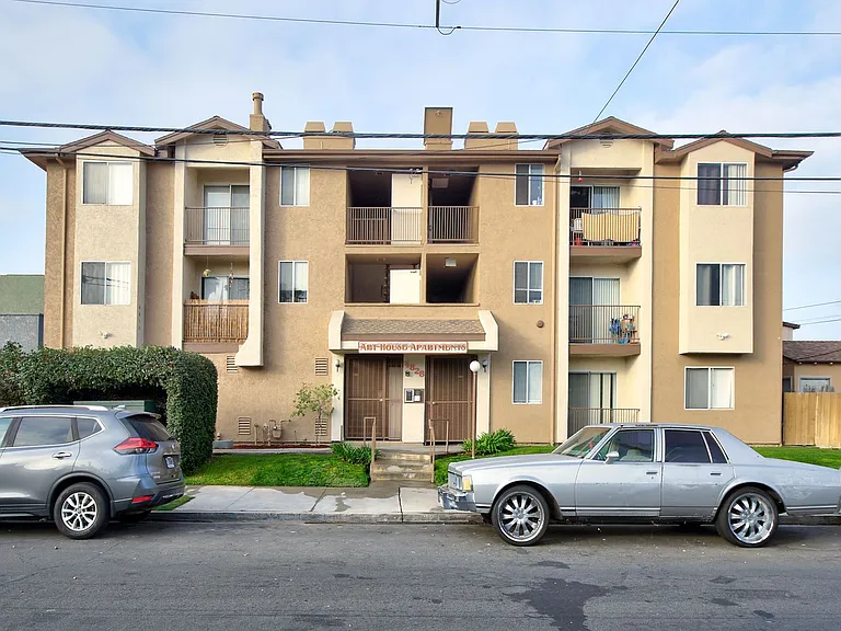 4828 Art St — Photo 37