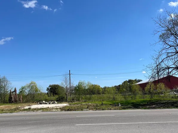 1813 W Main St, Schriever, LA 70395