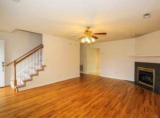 125 Glenstone Ct, Johnson City, TN 37601
