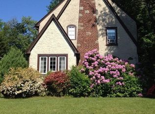 261 Nelson Rd, Scarsdale, NY 10583