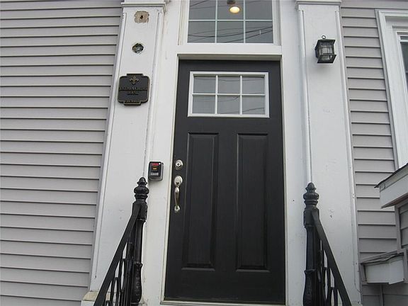 2nd image of 277 N Brow St