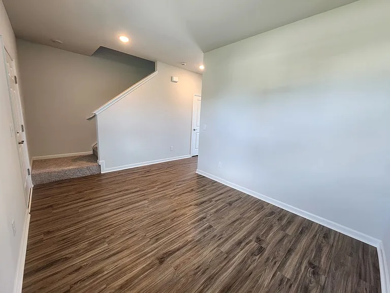 4511 Jackie Retreat Dr — Photo 4