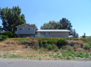 198 N Hill Rd, Rexburg, ID 83440